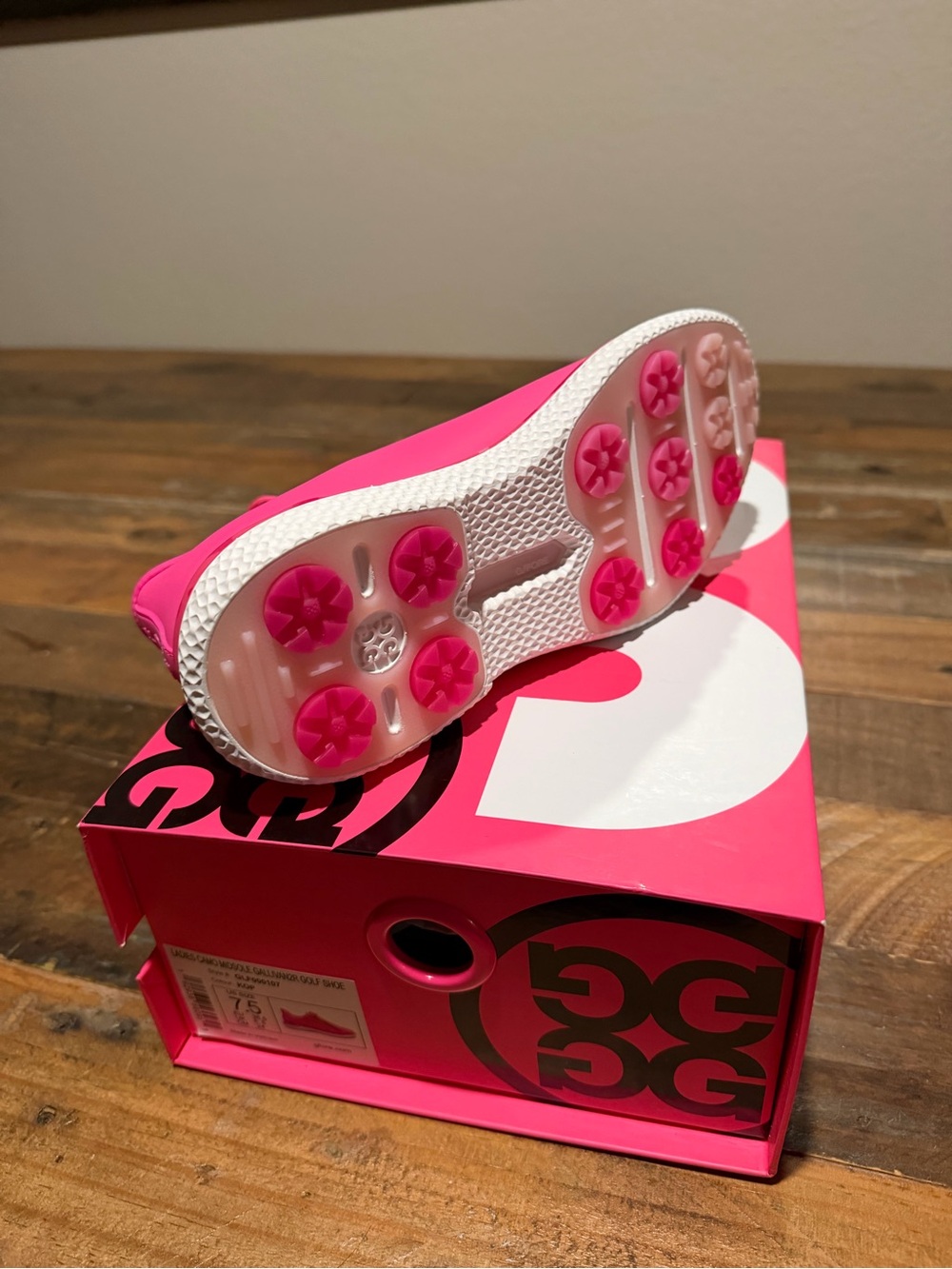G/FORE Womens Gallivan2r Camo Welt Golf Shoes - Knockout Pink - Picture 4 of 4